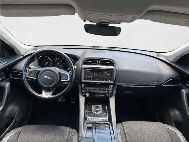 JAGUAR F-Pace 2.0 D 240 CV AWD aut. R-Sport