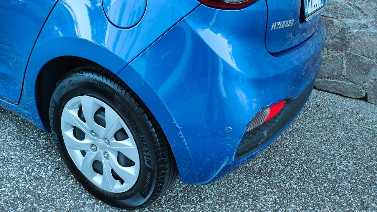 Hyundai i20 1.2 5 porte - neopatentati