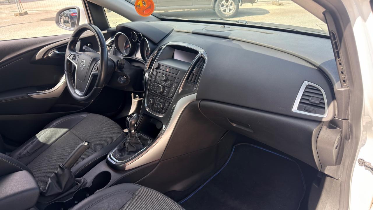 Opel Astra 1.7 CDTI 110CV Sports Tourer Cosmo