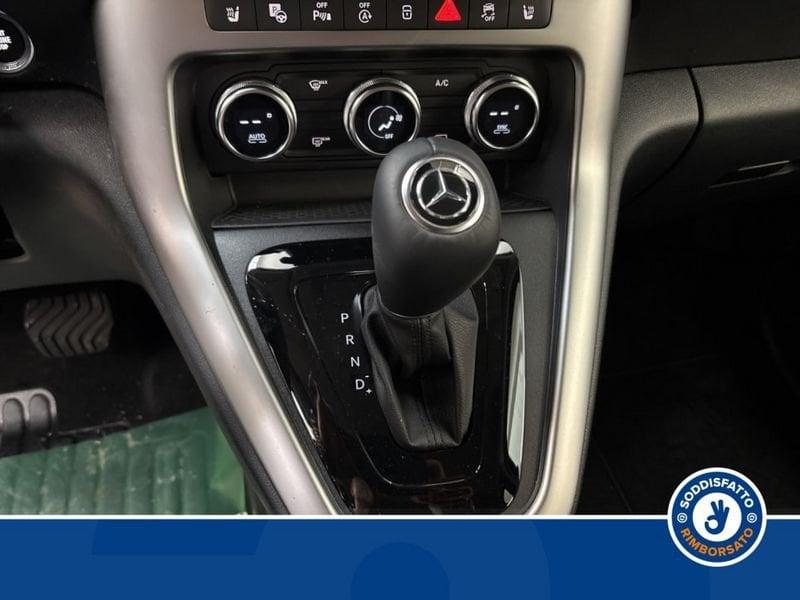 Mercedes-Benz Classe T 180 d AT