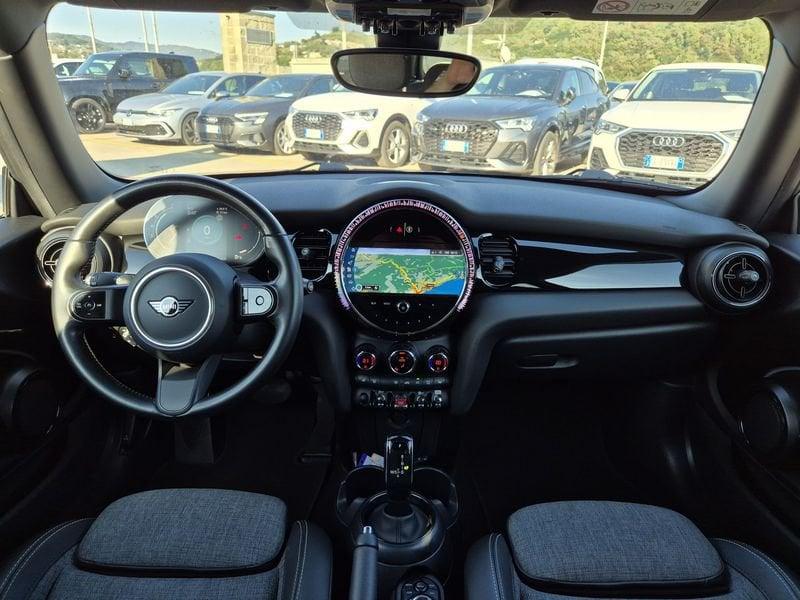 MINI Mini 3p 1.5 Cooper Classic Premium Mid Package auto