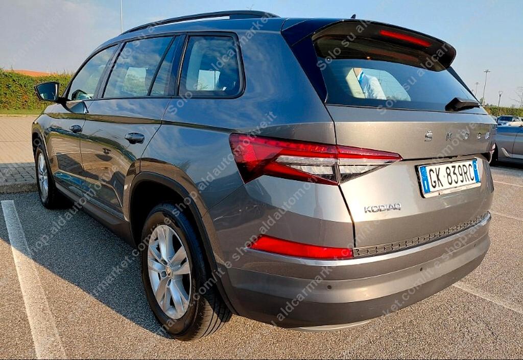 Skoda Kodiaq 2.0 TDI EVO SCR DSG 7 posti Executive AUT 7p Tetto aprib. Cam Led UNIPRO IVA DEDUCIB.