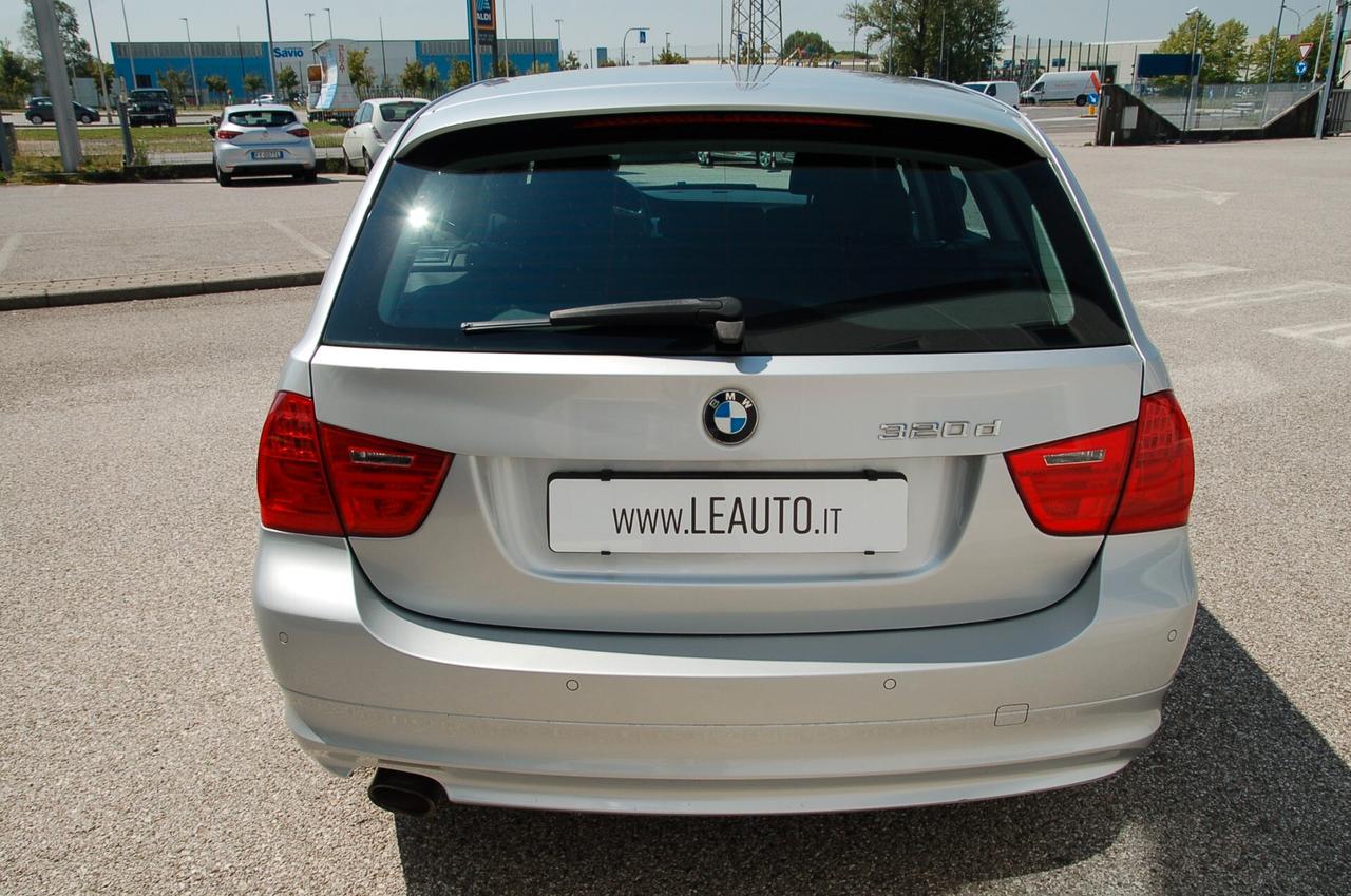 Bmw 320 320d cat xDrive Touring Attiva