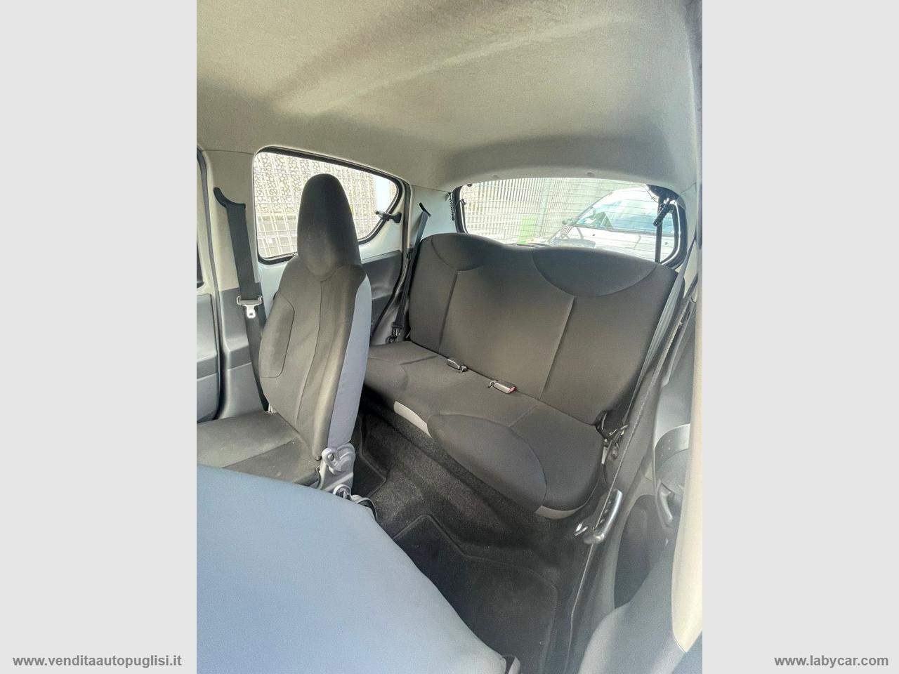 TOYOTA Aygo 1.0 12V VVT-i 5p. Deep Ocean Conn.