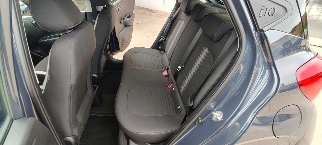 Hyundai i10 1.0 MPI Tech "SOLO 19.000 KM"