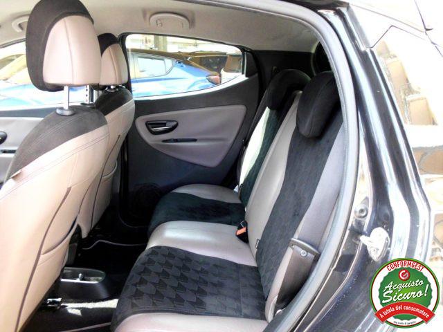 LANCIA Ypsilon 0.9 TwinAir 85 CV 5 porte Metano Ecochic Elle
