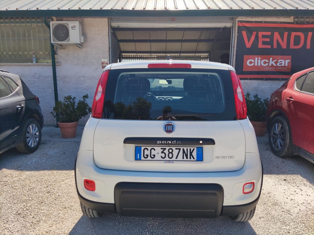 Fiat Panda 1.0 GSE S&S Hybrid Street Van 4 posti