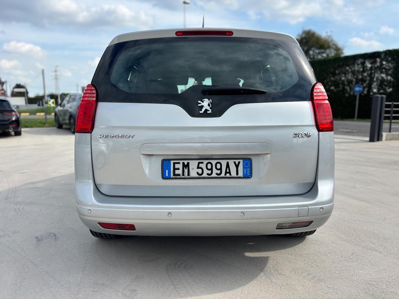 Peugeot 5008 1.6 HDi 112CV Access