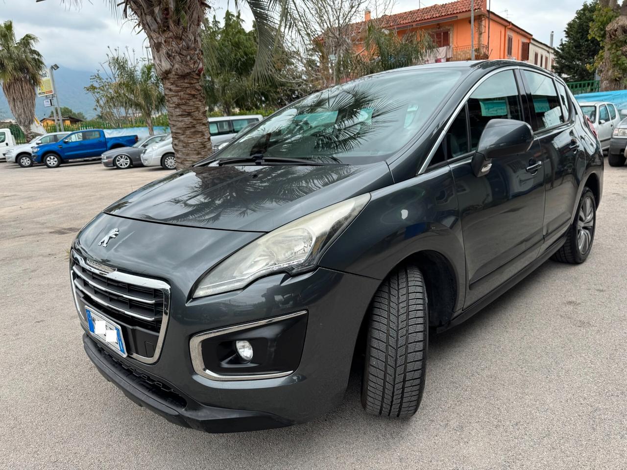 Peugeot 3008 1.6 HDi 115CV Access