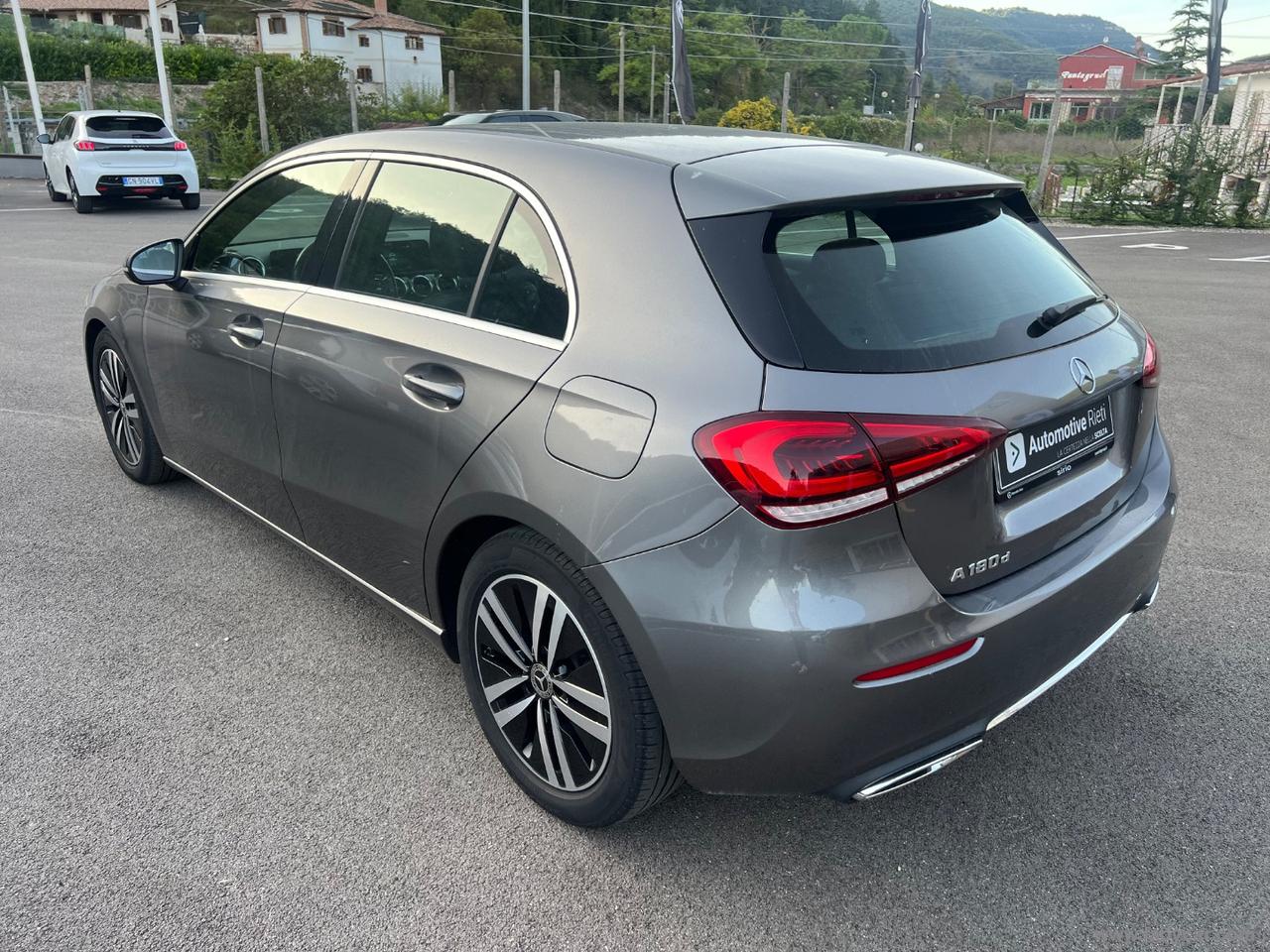 MERCEDES-BENZ A 180 d Automatic Sport