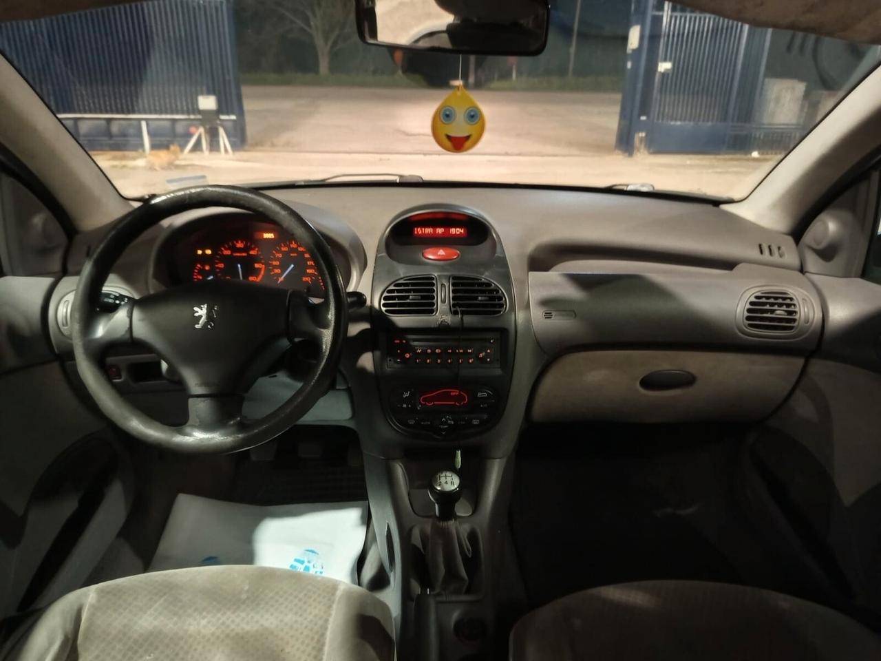 Peugeot 206 1.4 HDi 5p. XT