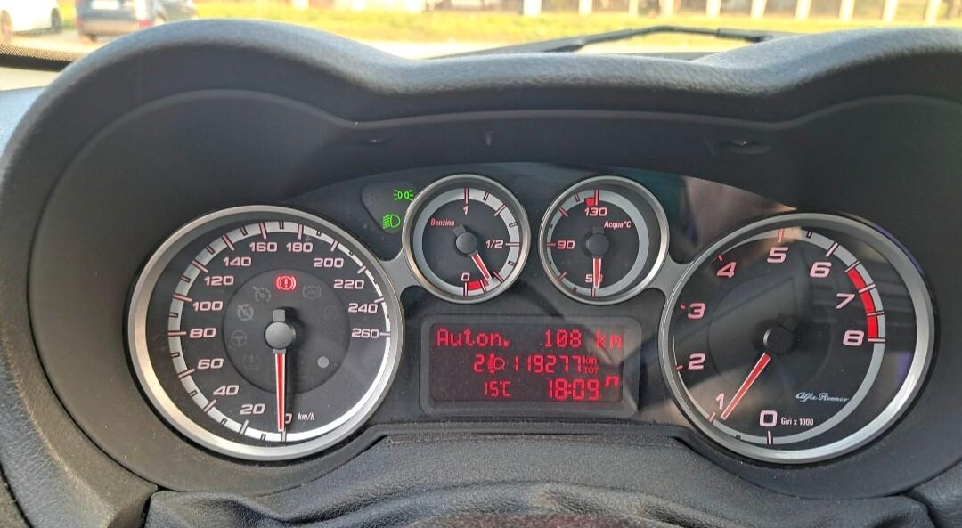 Alfa Romeo MiTo 1.4 105 CV M.air S&S Distinctive