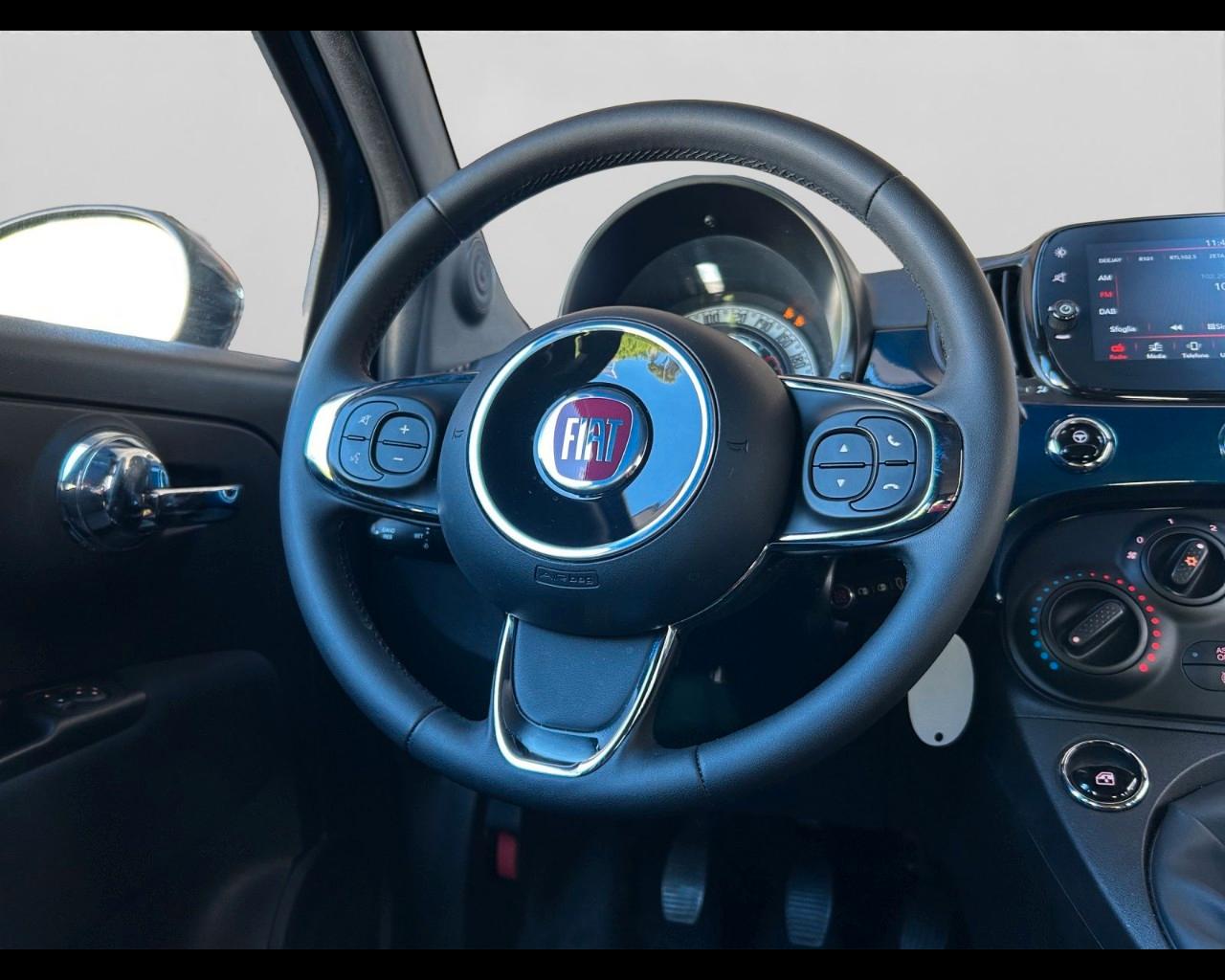 FIAT 500C III 2015 - 500C 1.0 hybrid Dolcevita 70cv