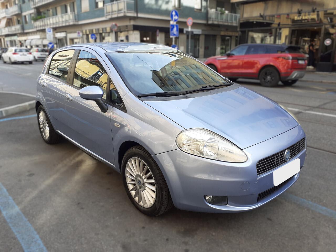 Fiat Punto - APERTI AD AGOSTO