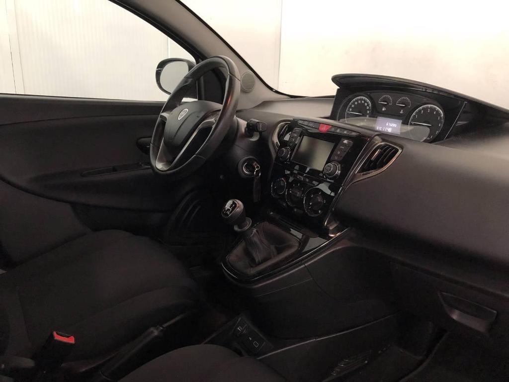 Lancia Ypsilon 5 Porte 1.2 Gold