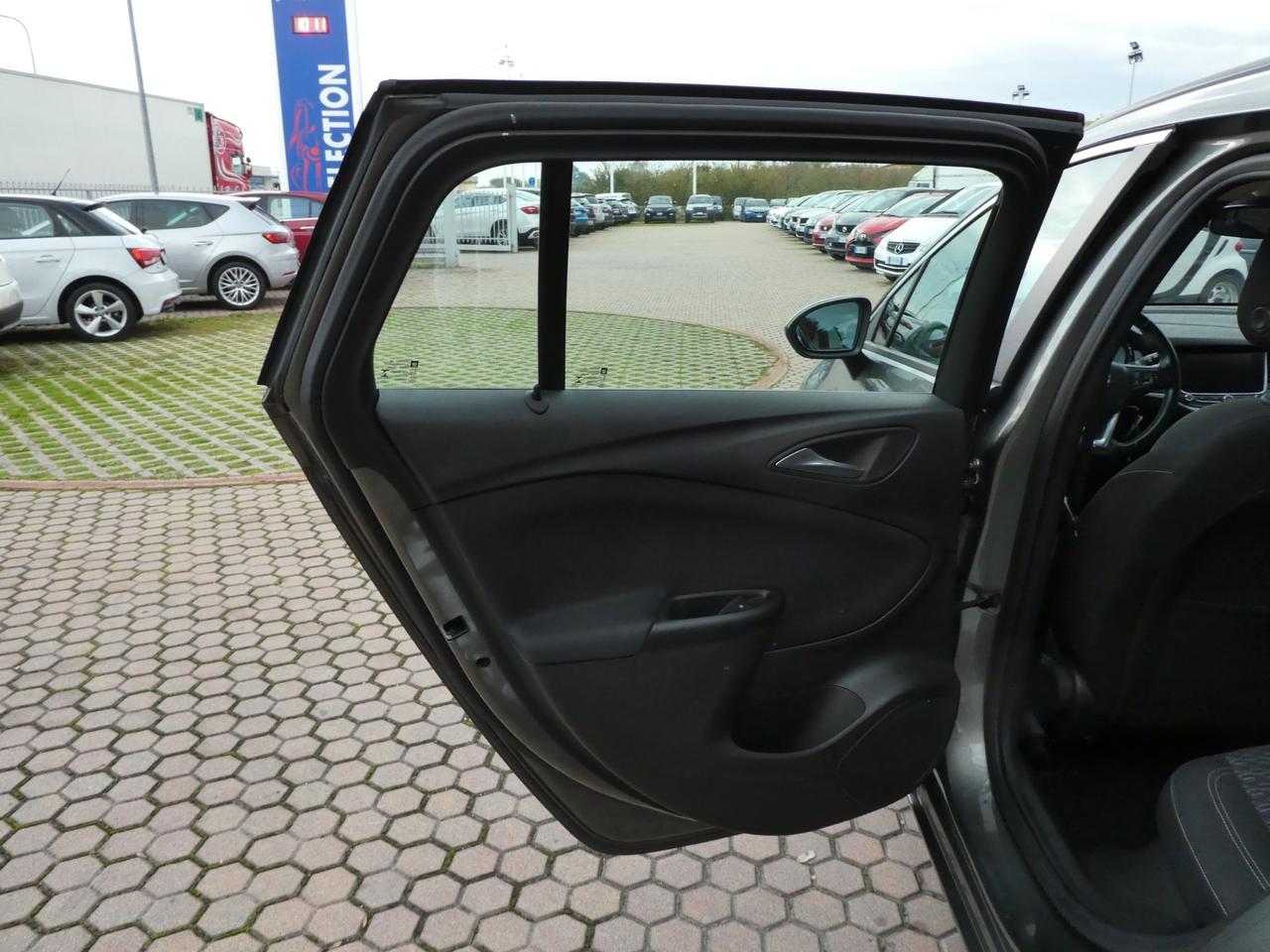 Opel Astra 1.6 CDTi 136CV aut. OK NEOPATENTATI