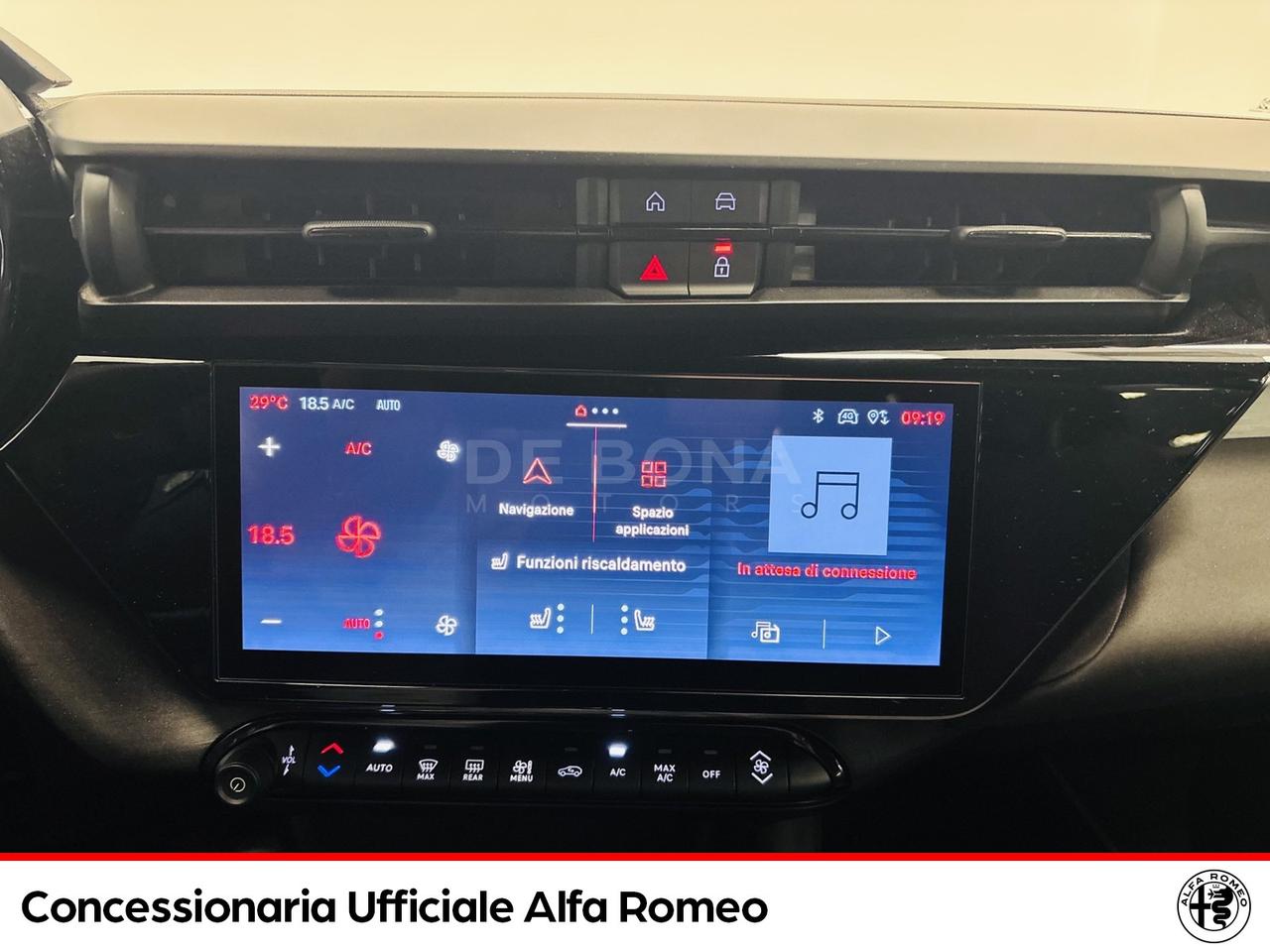Alfa Romeo Junior 1.2 ibrida speciale 145cv edct6