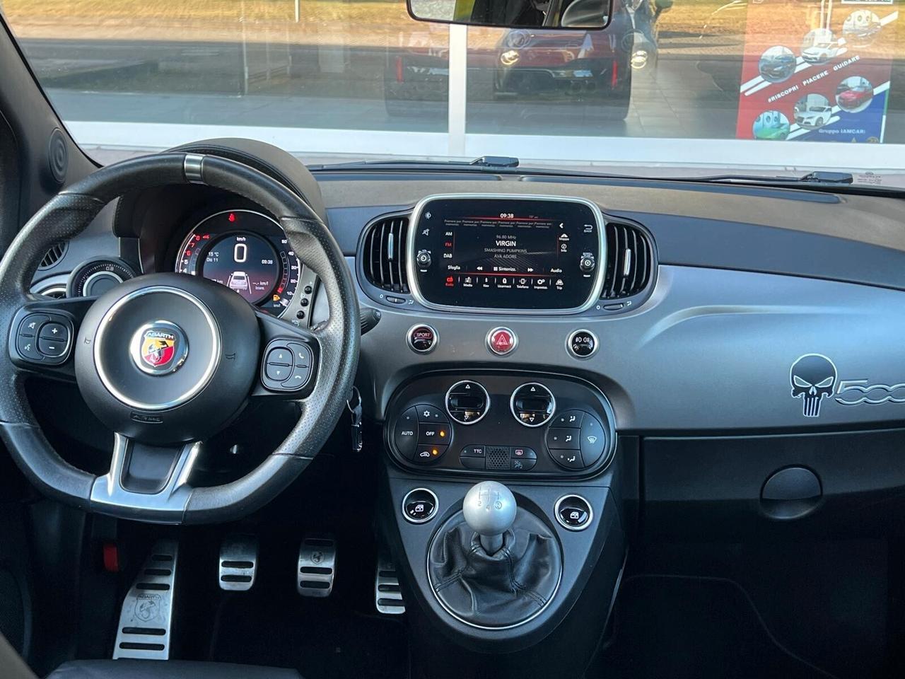 Abarth 595 C 1.4 Turbo T-Jet 165 CV PISTA