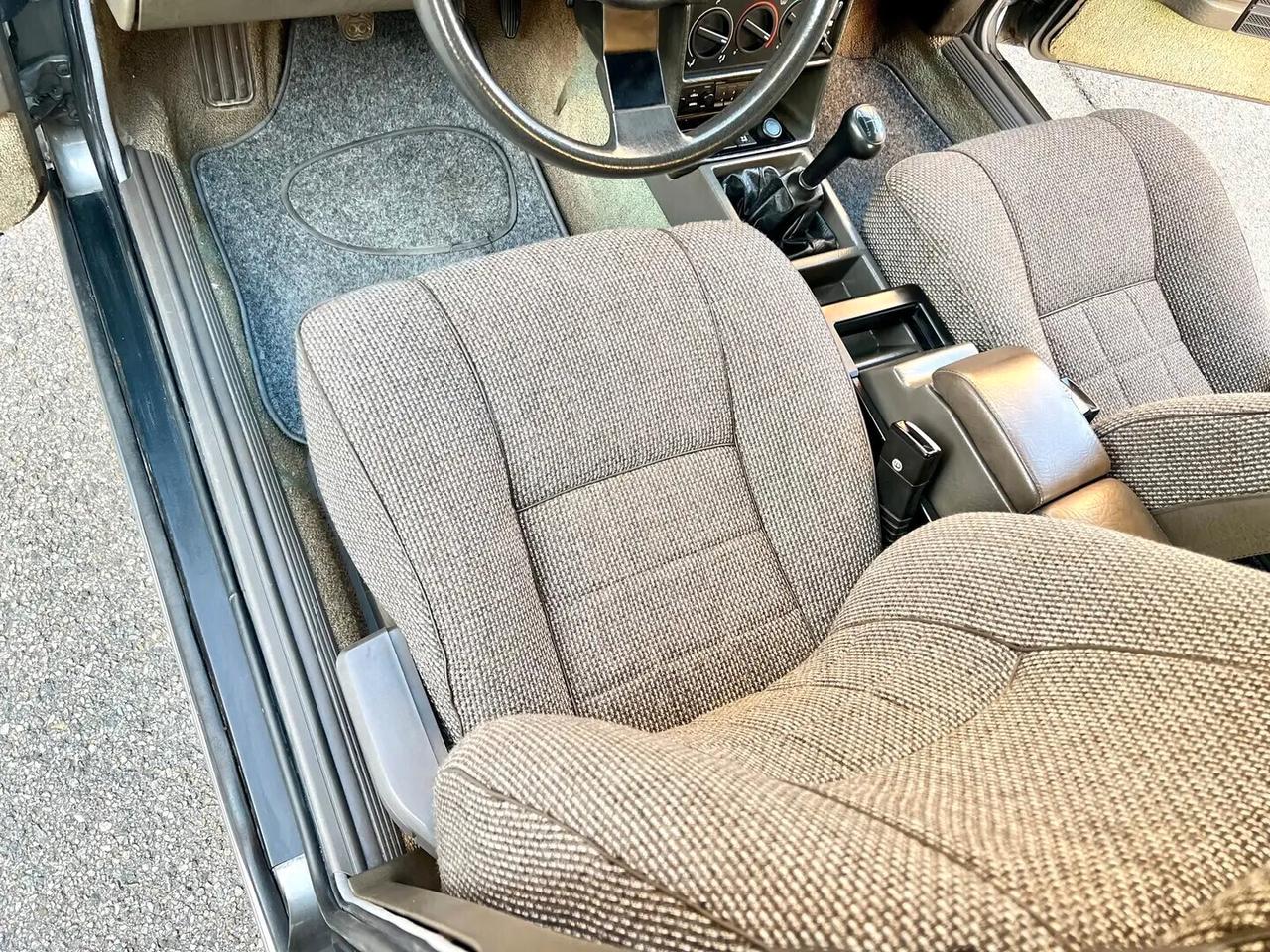 Alfa Romeo 90 2.0 Iniezione