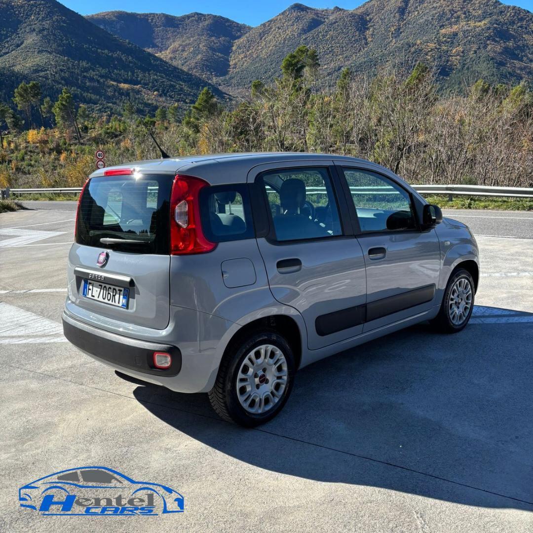 FIAT PANDA 1.2 BENZINA 2017 UNICOPROPRIETARIO