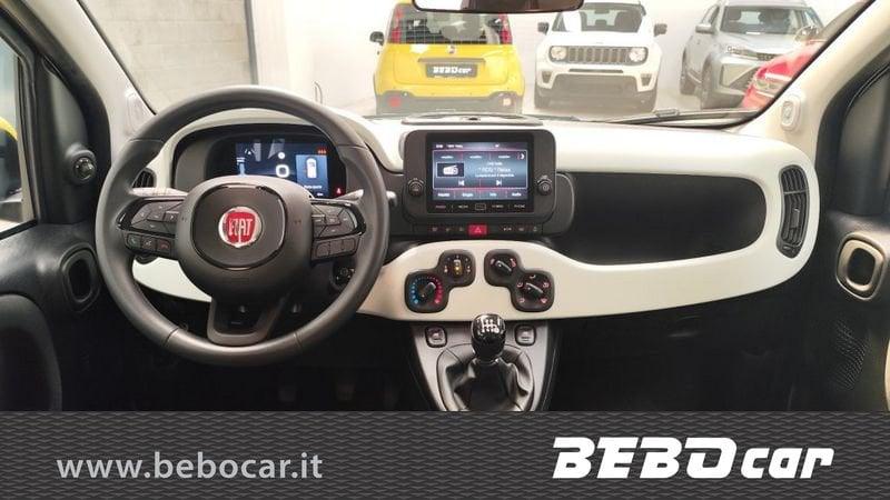 FIAT Panda 1.0 FireFly S&S Hybrid Pandina Cross