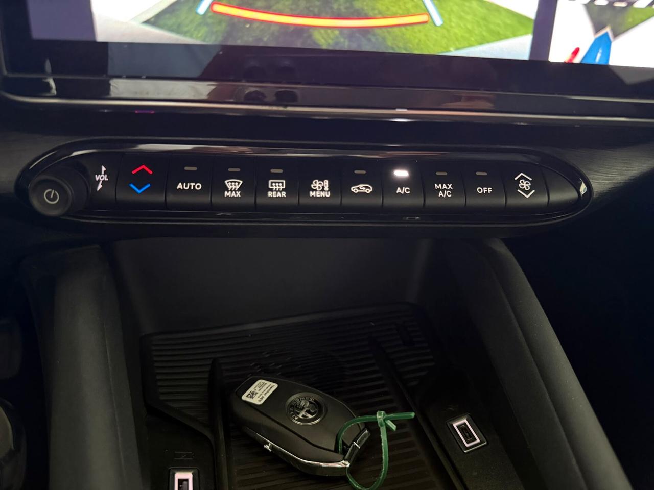 Alfa Romeo Junior 1.2 136 CV Hybrid eDCT6