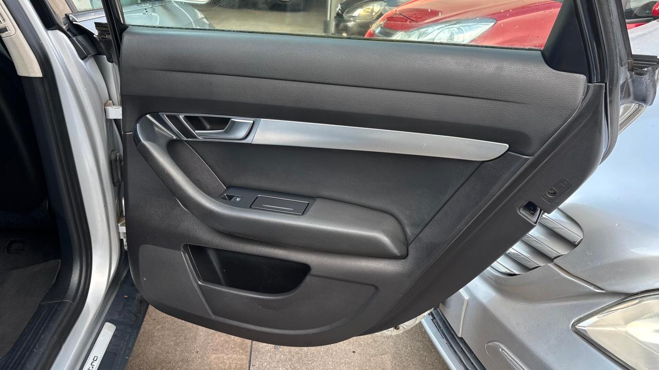 Audi A6 allroad 3.0 V6 TDI F.AP. tiptronic