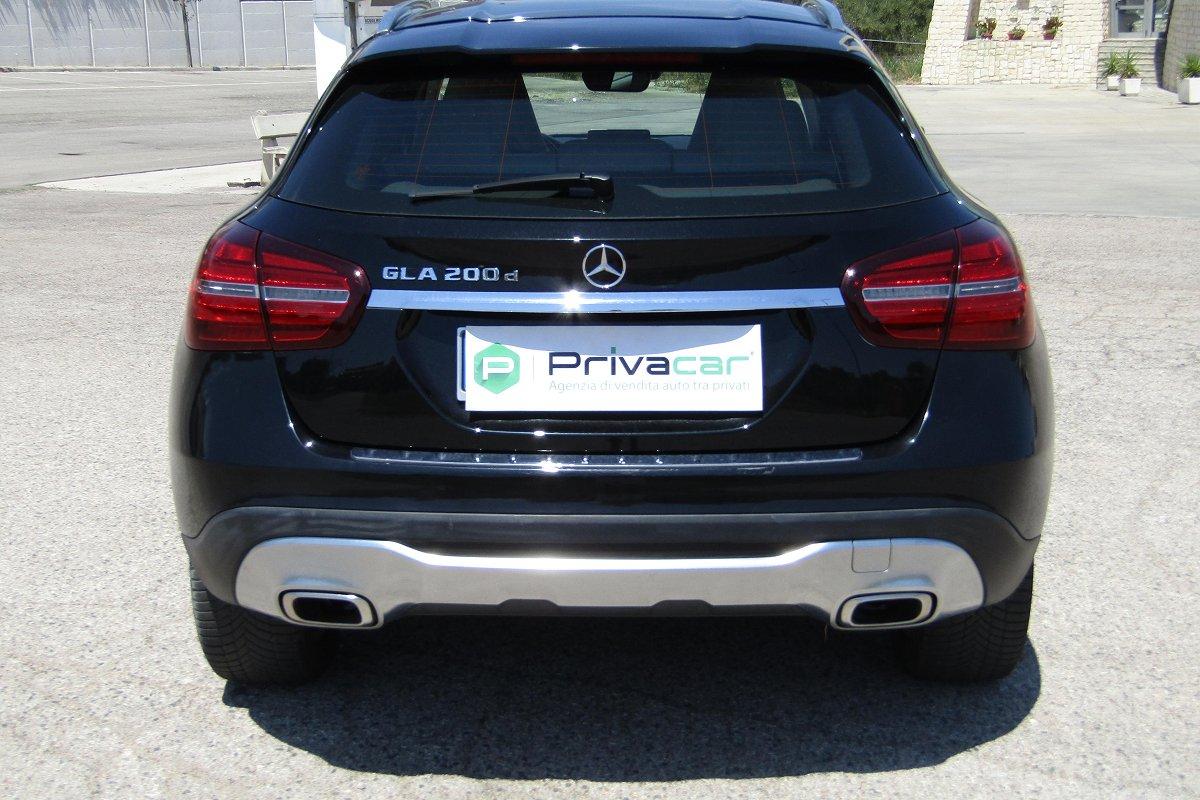 MERCEDES GLA 200 d Automatic Executive