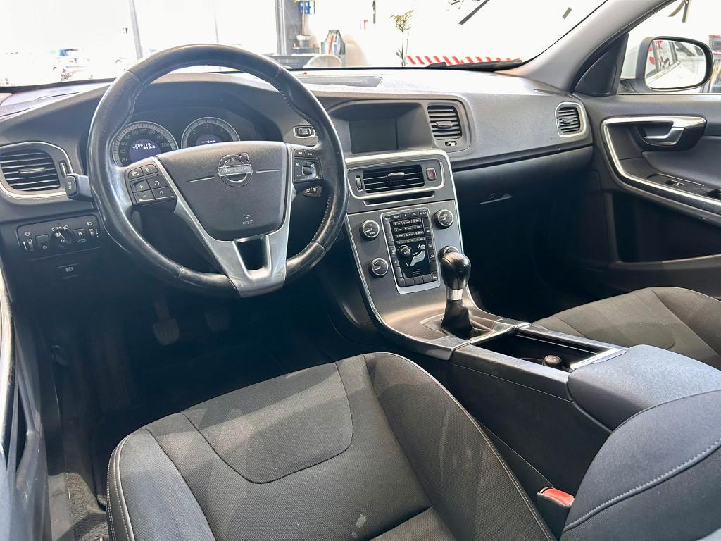 Volvo V60 2.0 d3 Momentum