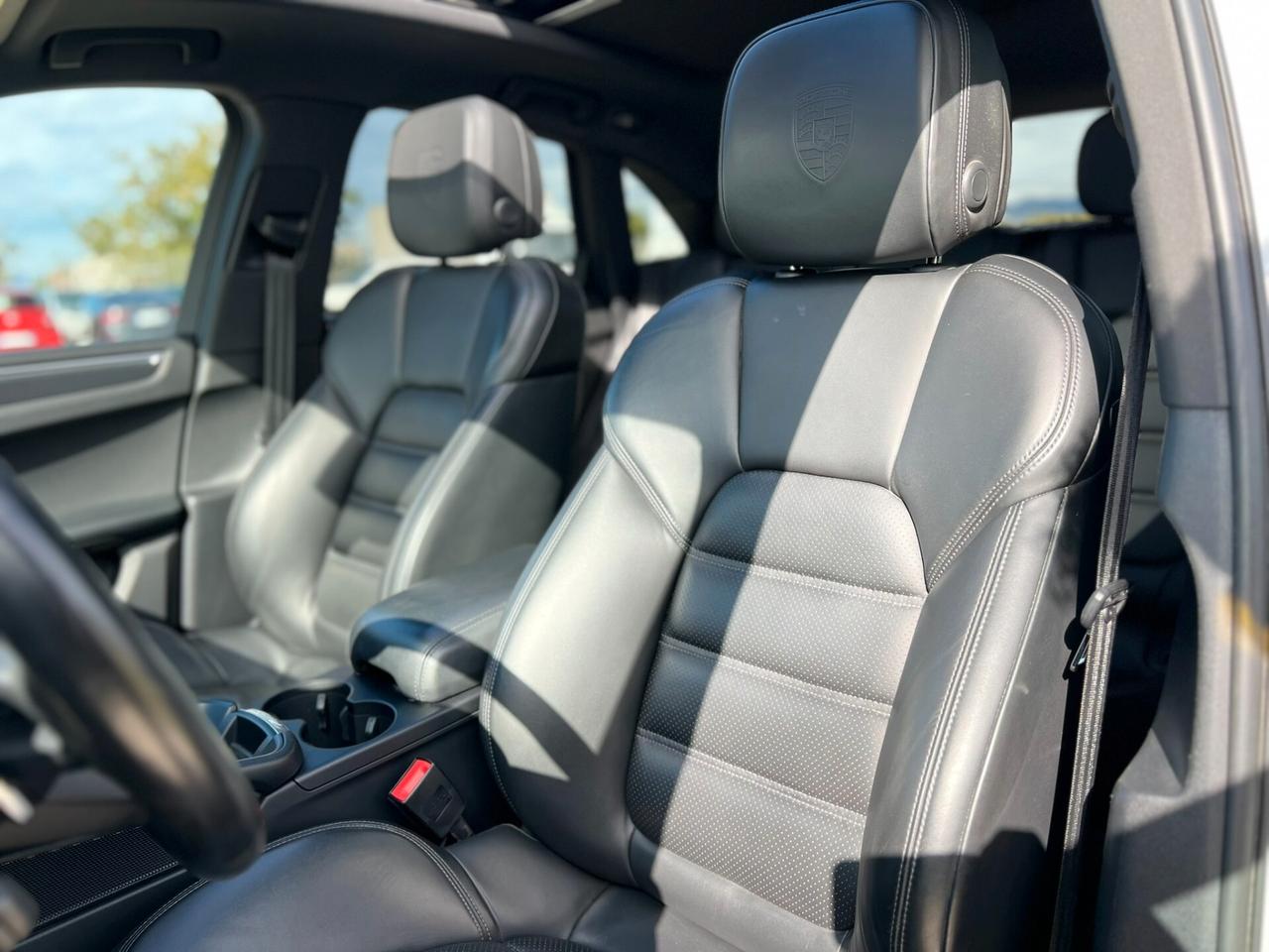 Porsche Macan 2.0 T 265cv PDK UNICOPROPRIETARIO ITALIANA IVA ESPOSTA