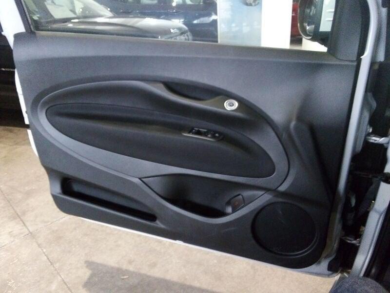 FIAT 500 Bev Hatchback My24 500e -320 Berlina