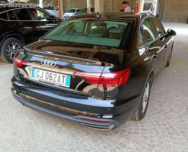 AUDI A4 A4 Berlina 30 2.0 tdi mhev Business 136cv s-tronic