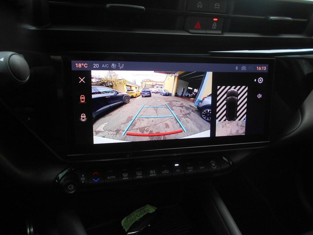 Alfa Romeo Junior 1.2 ibrida Speciale 145cv edct6