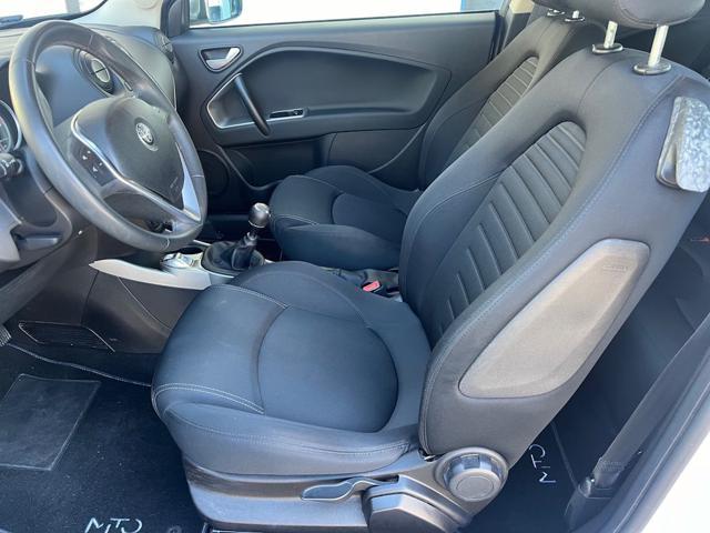 ALFA ROMEO MiTo 1.3 JTDm 90 CV S&S Urban AUTO PER NEOPATENTATO