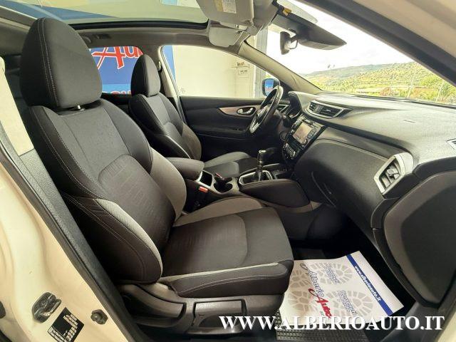 NISSAN Qashqai 1.6 dCi 2WD N-Connecta