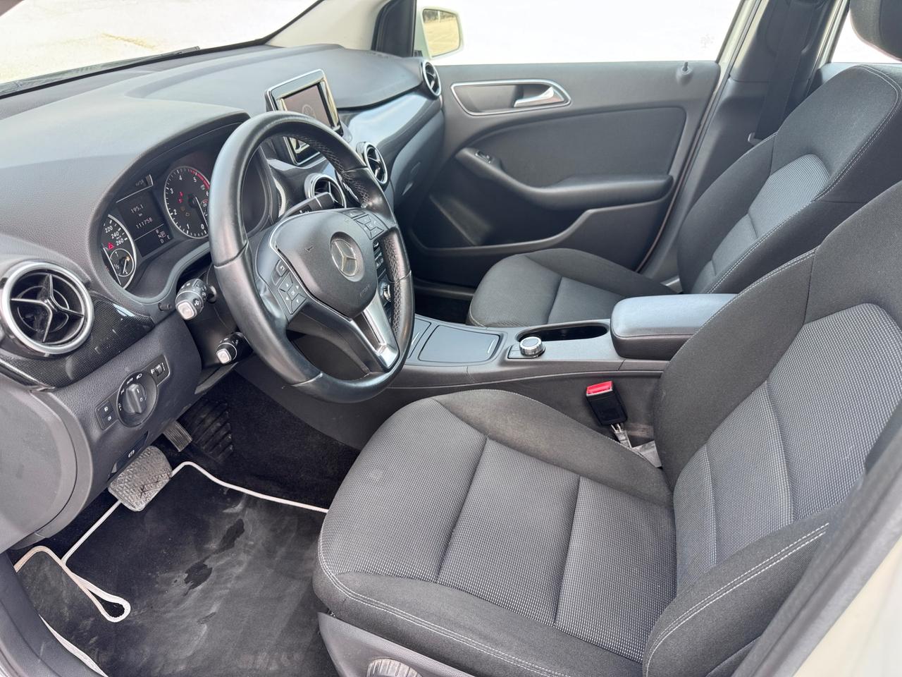 Mercedes-benz B 180 CDI Automatic Executive