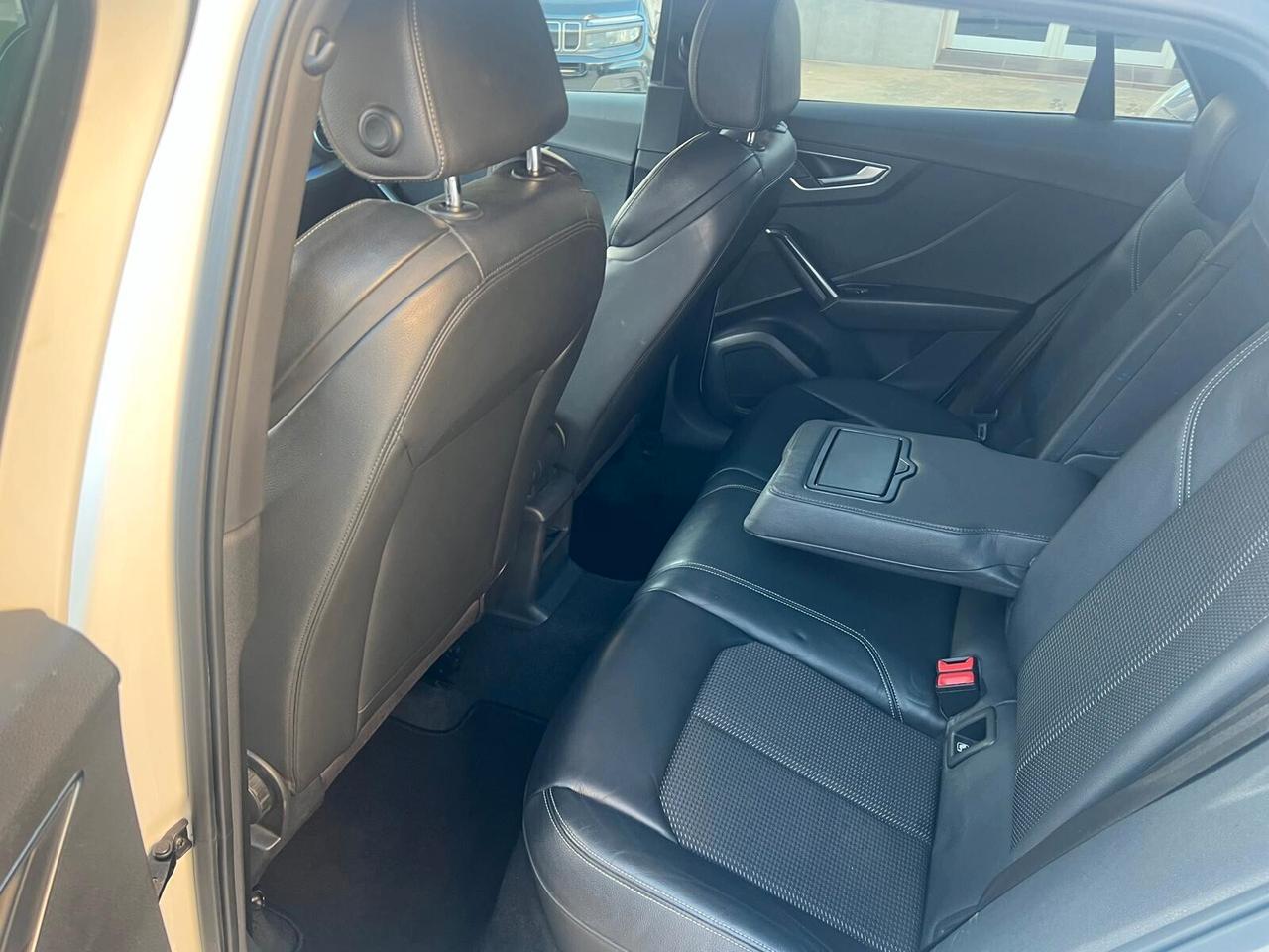 AUDI Q2 S LINE VIRTUAL COKPIT