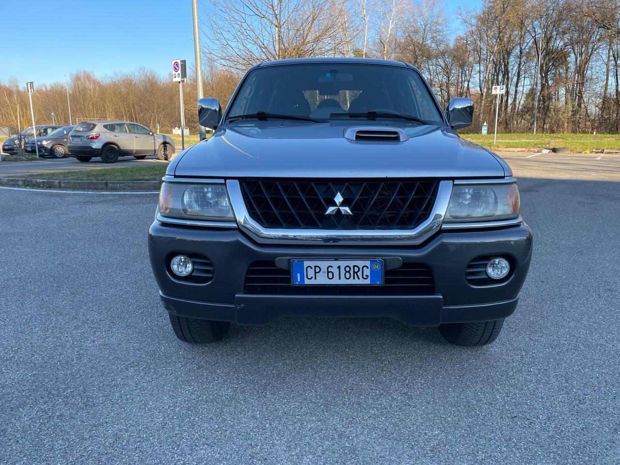 Mitsubishi Pajero Sport 2.5 TDI GLS TARGET *4X4 *