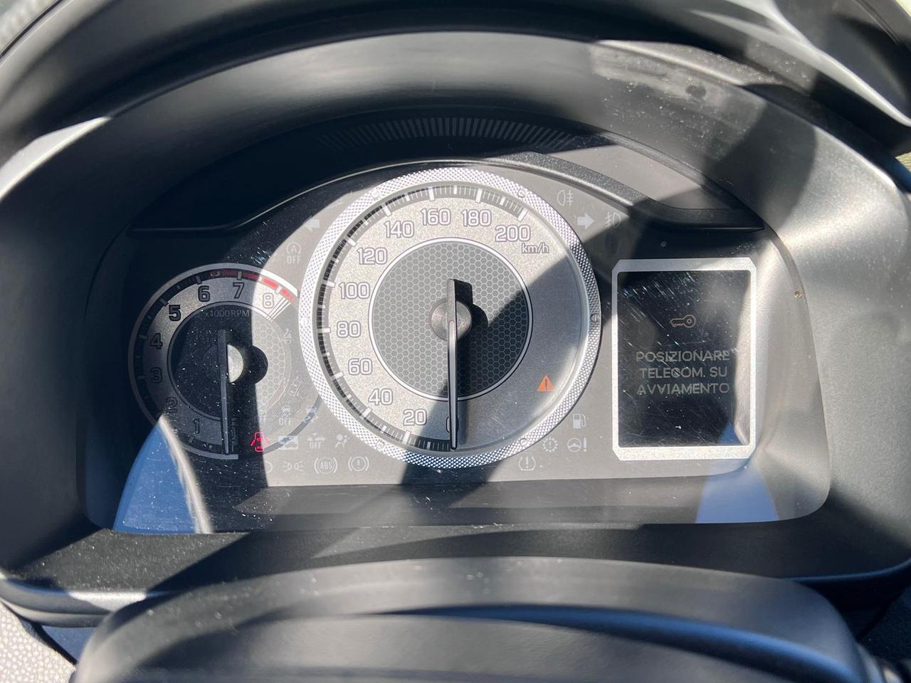 Suzuki Ignis 1.2 Dualjet MHEV Top #7791