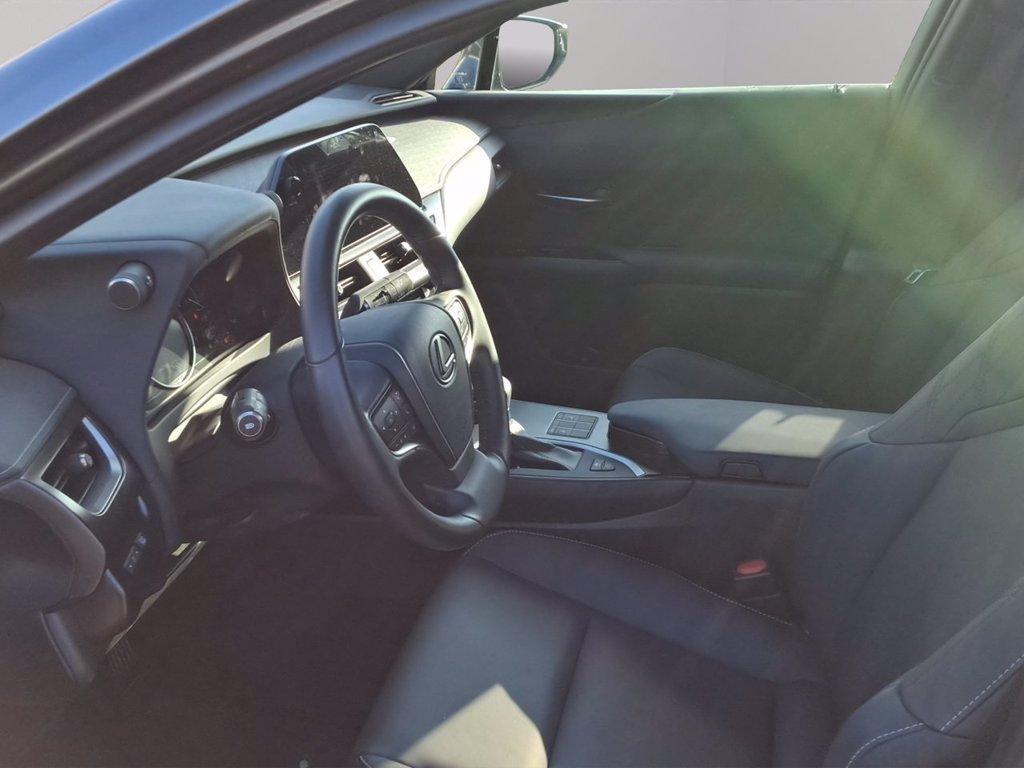 LEXUS Ux 250h 2.0 design 2wd cvt del 2024