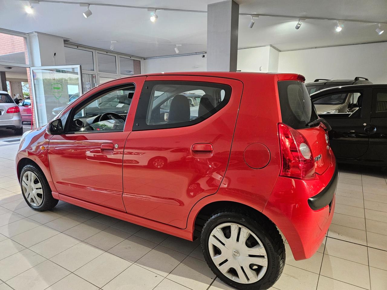 Nissan Pixo 1.0 5 porte Look IDONEA PER NEOPATENTATI