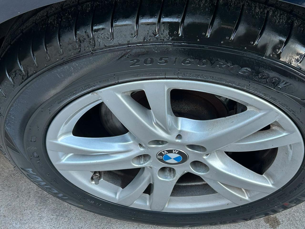 Bmw 216 218d Active Tourer Sport con cambio manuale