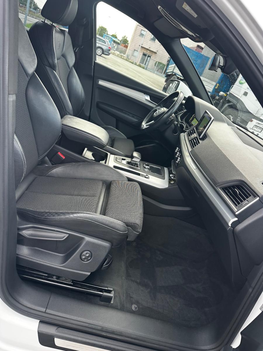AUDI - Q5 - 40 TDI quattro S line plus