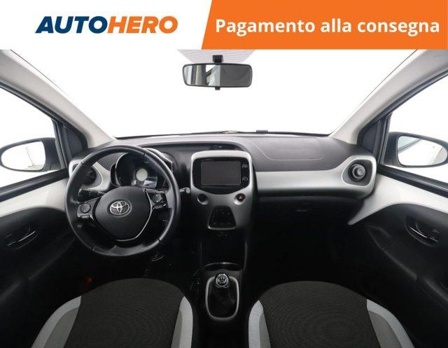 TOYOTA Aygo 1.0 VVT-i 69 CV 5 porte x-play MMT