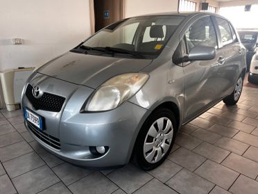 Toyota Yaris 1.3 5 porte
