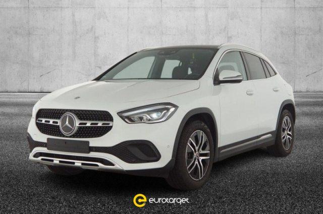 MERCEDES-BENZ GLA 220 d Automatic 4Matic Sport