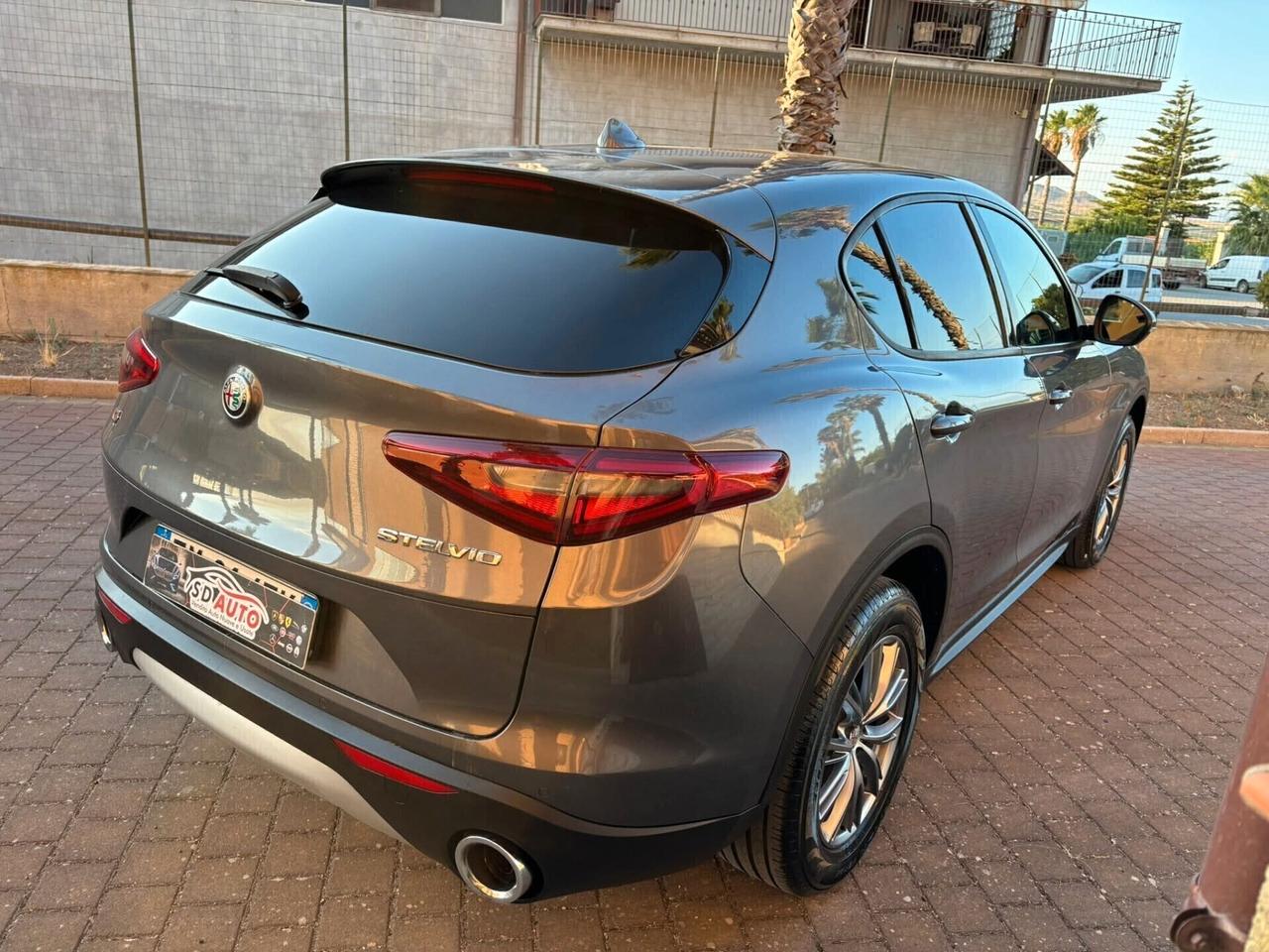 Alfa Romeo Stelvio 2.2 Turbodiesel 210 CV AT8 Q4 Executive*-