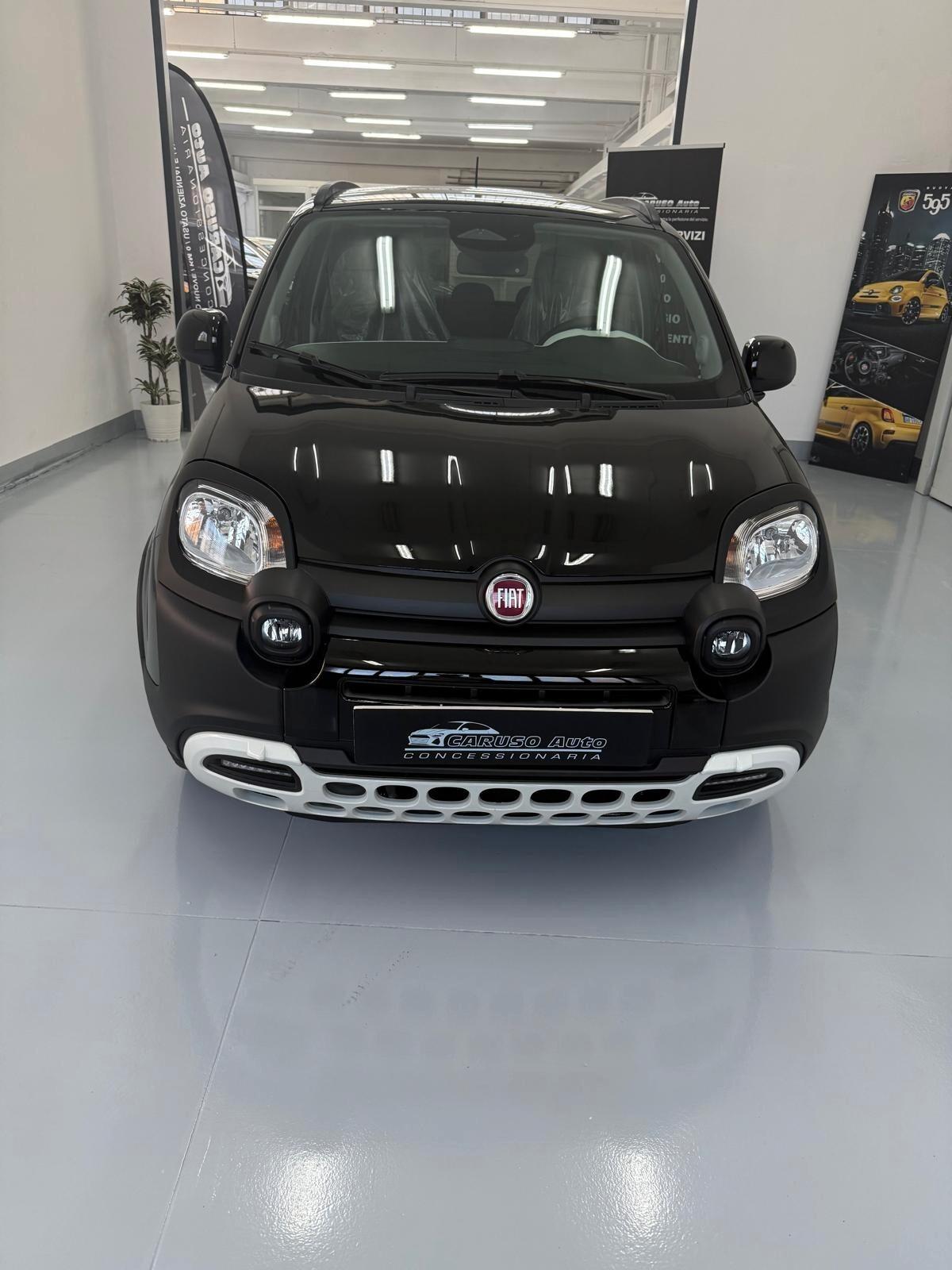 Fiat Panda 1.0 FireFly S&S Hybrid Pandina