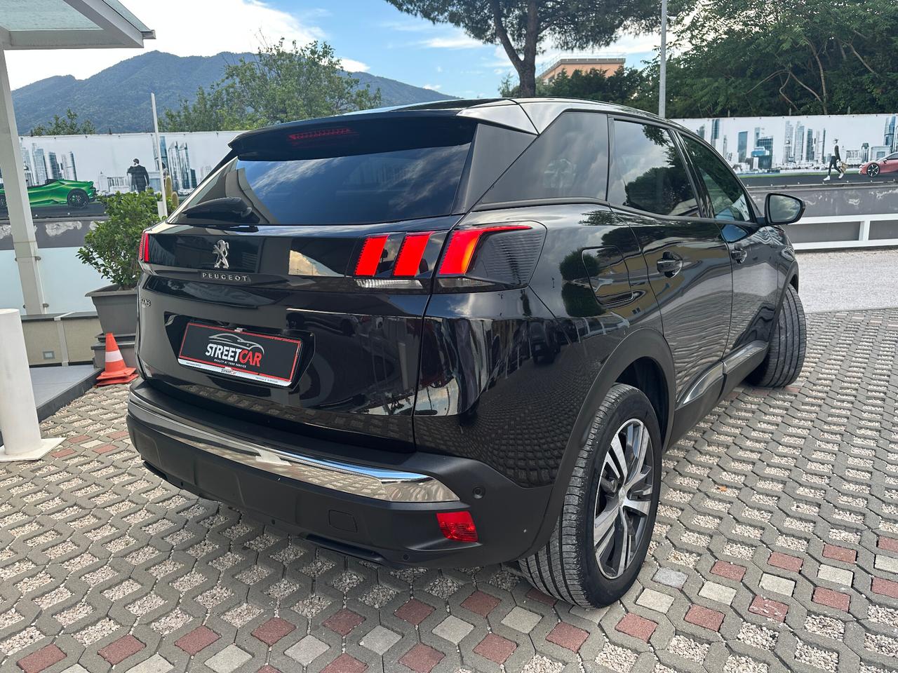 Peugeot 3008 BlueHDi 130 CV Allure