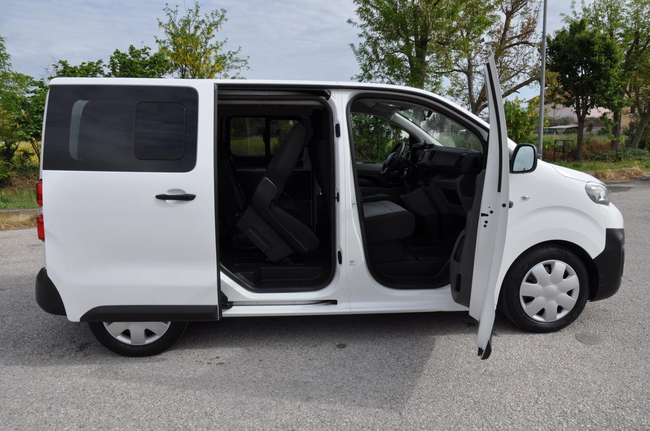 Peugeot Traveller Expert 1.6 BlueHdi 9 Posti